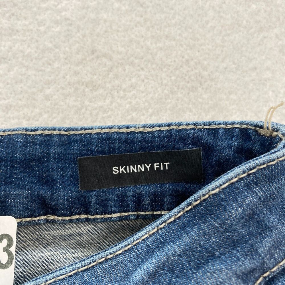 Judy Blue Jeans Women's 7/28 Skinny Fit Medium Blue Stretch Denim Distressed - Picture 6 of 14